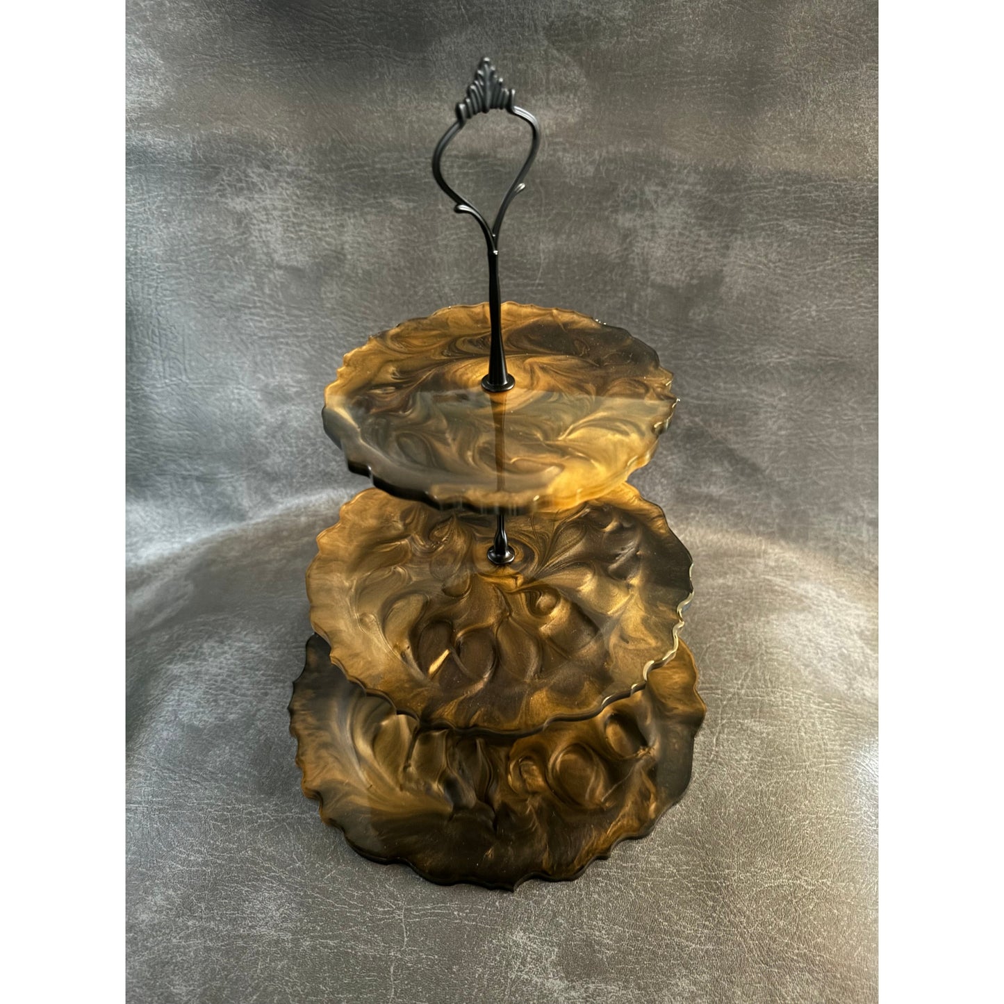 Gold & Black Cake Stand